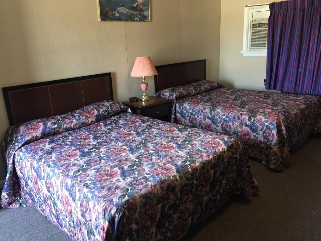 Shamrock Motel Midland Eksteriør bilde