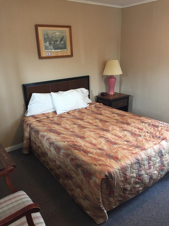 Shamrock Motel Midland Eksteriør bilde