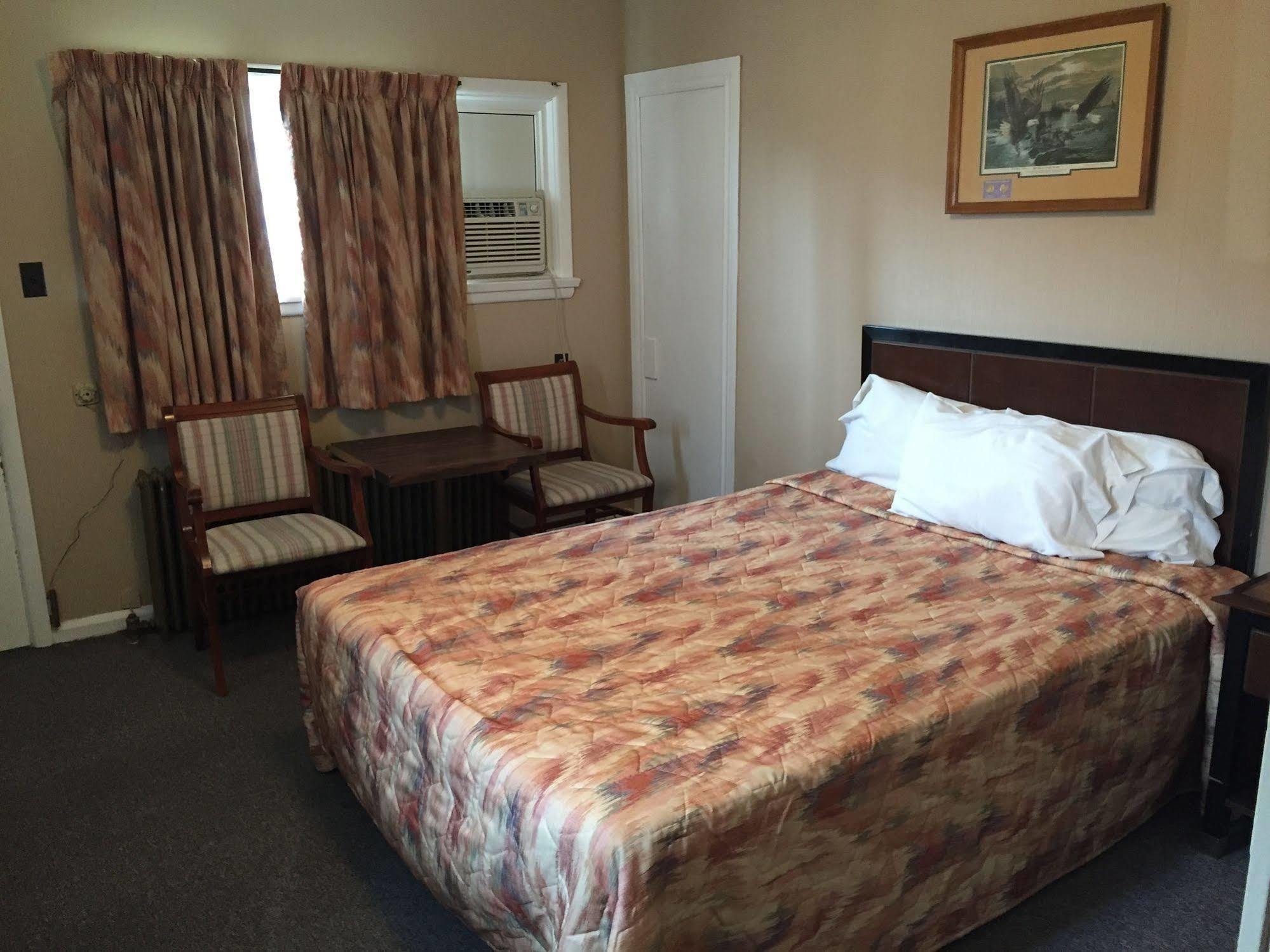 Shamrock Motel Midland Eksteriør bilde